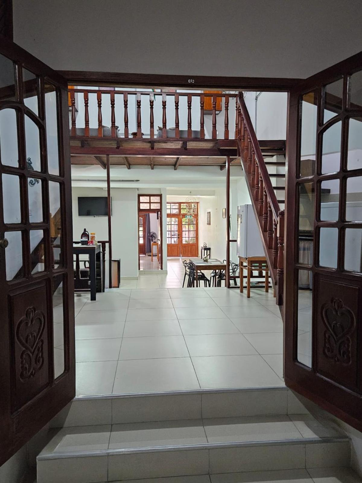 Kanaq Hotel Tours Летисия Экстерьер фото